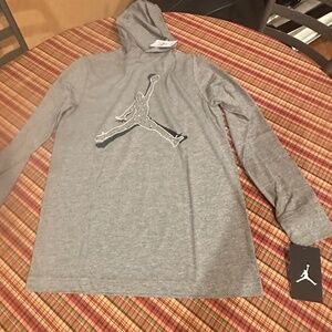 NWT Air Jordan Hooded Grey Jumpman Inbound Boys Long-Sleeved T Size L
